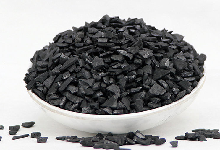 <a href=http://wd888.cn/ykhxt/ target=_blank class=infotextkey>椰殼活性炭</a>怎么制作的，能用多久